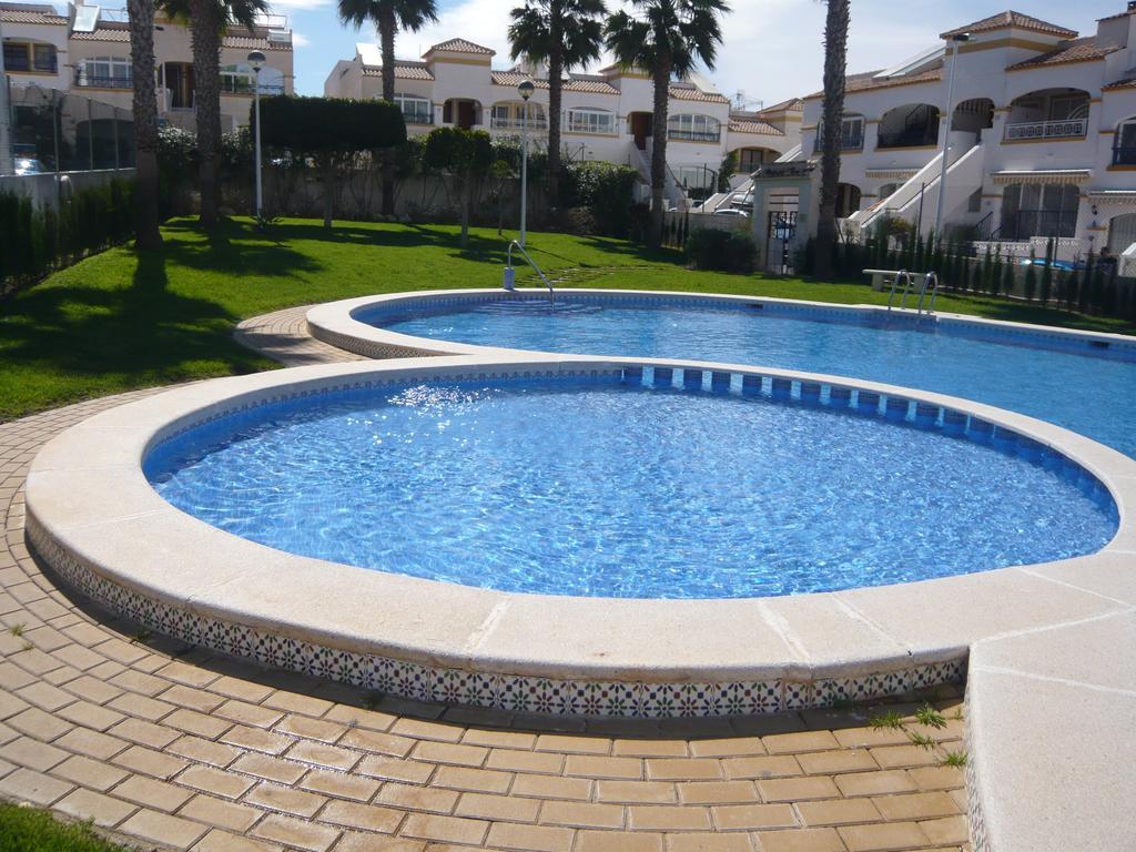 Alhambra Apartments Gran Alacant Esterno foto