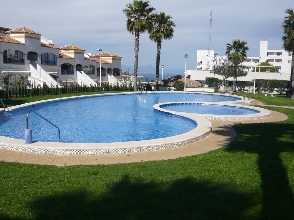 Alhambra Apartments Gran Alacant Esterno foto